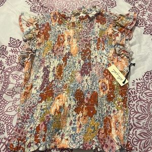 Size medium Liberty Love Shirt